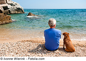 Französische Riviera mit Hund